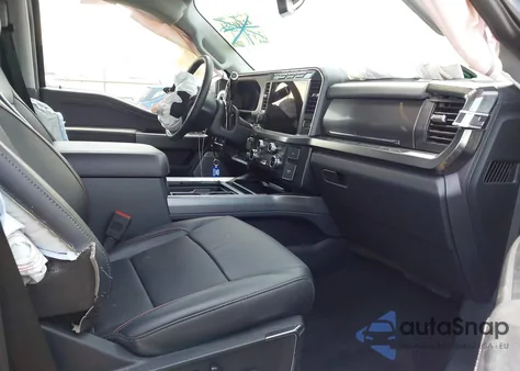 2024 Ford F250 из США, поврежденный, VIN 1FT8W2BMXREF76207